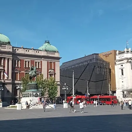 Authentic Centre - 3 In One Space, With Patios In Courtyard For Smokers Apartman *